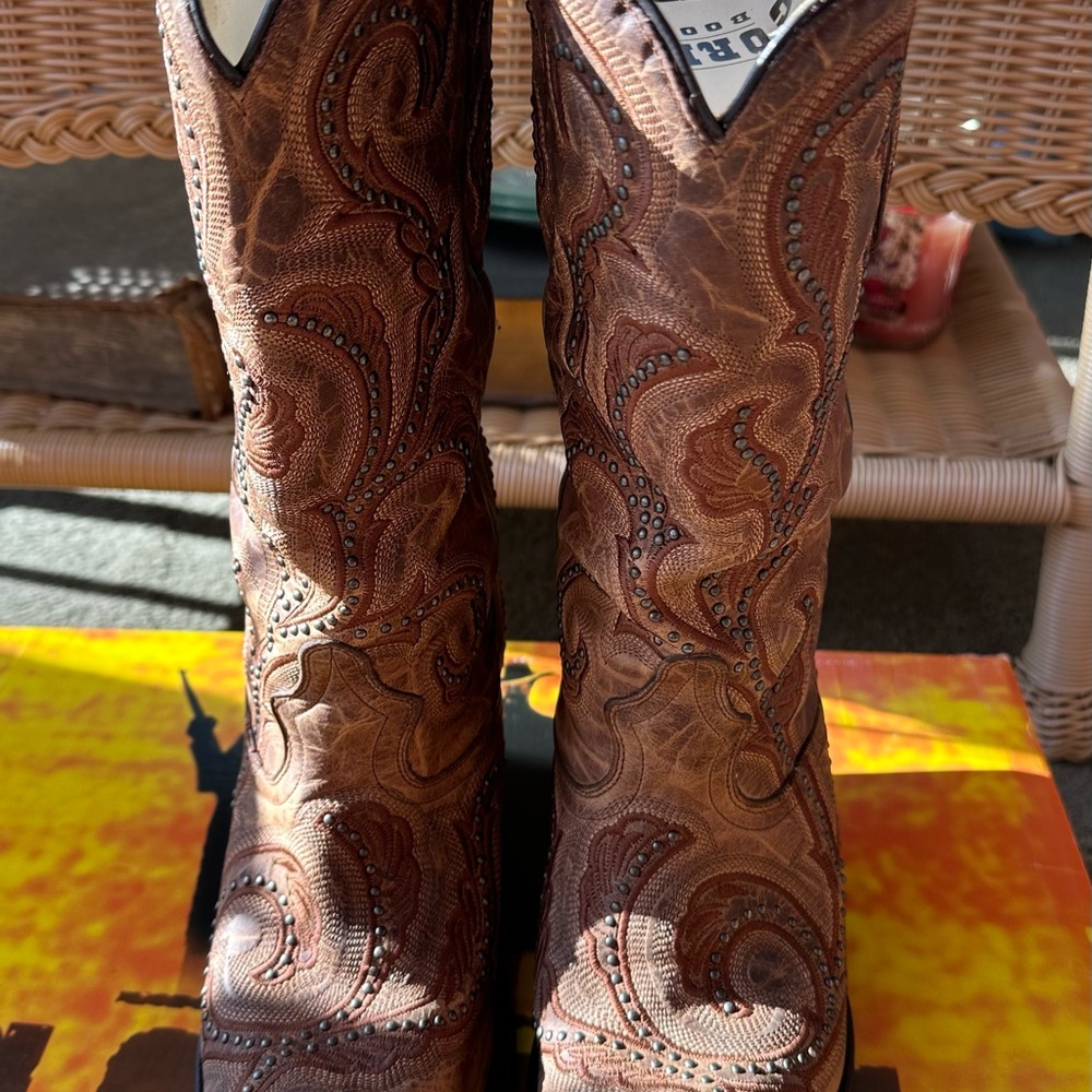 Size 8 Corral Boots